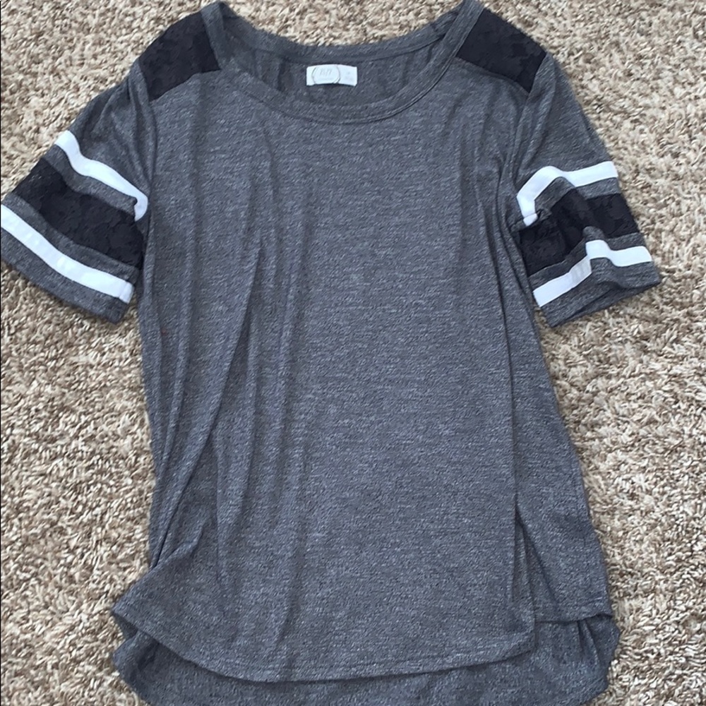 Gray top with lace detail on shoulders